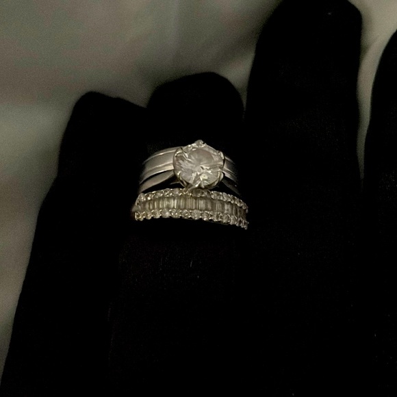 Wedding ring set - Picture 2 of 6